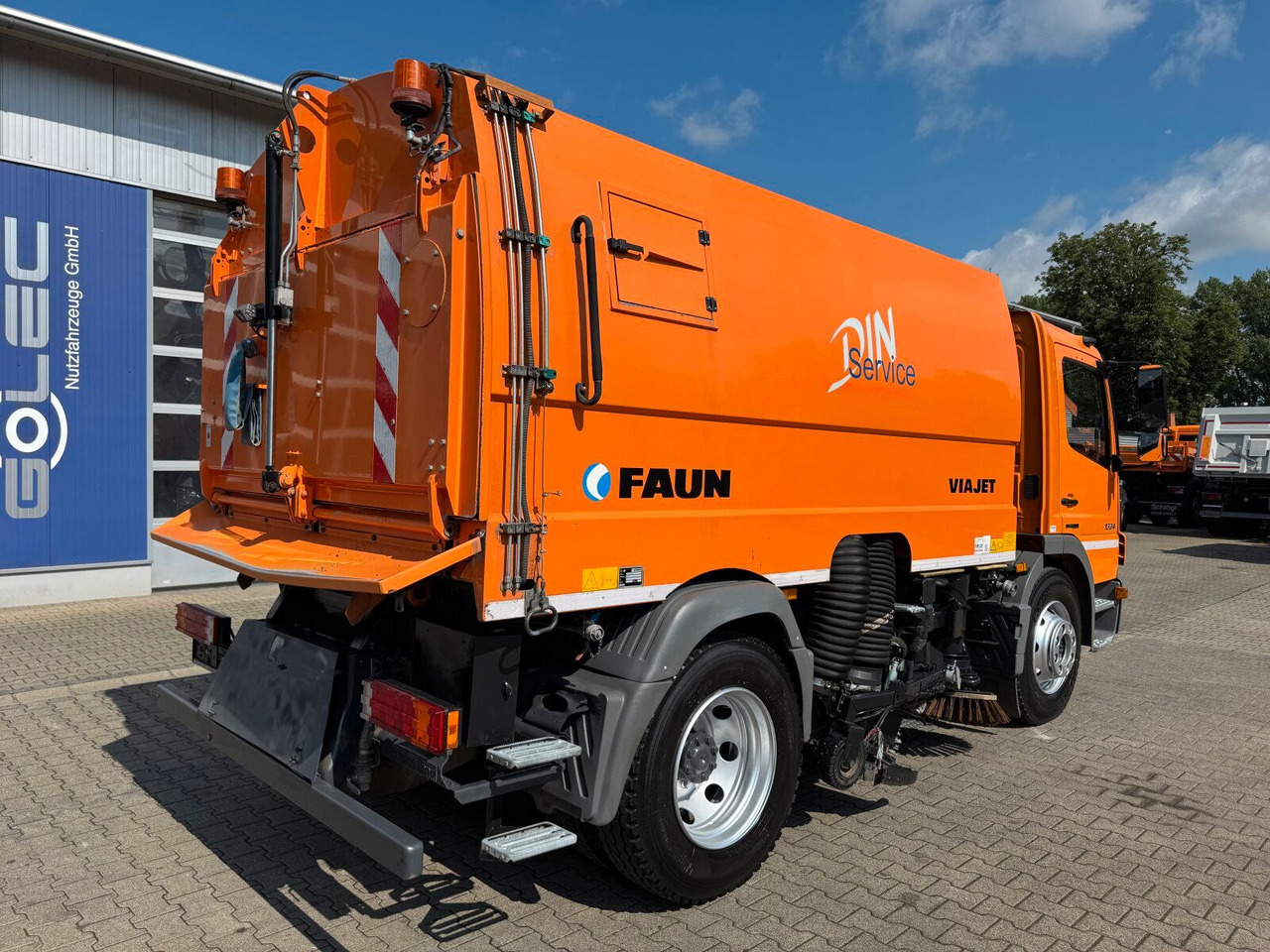 Mercedes-Benz ATEGO 1324 4x2 Kehrmaschine FAUN Viajet 6R/H - Autočistilica: slika 5 Mercedes-Benz ATEGO 1324 4x2 Kehrmaschine FAUN Viajet 6R/H - Autočistilica: slika 5