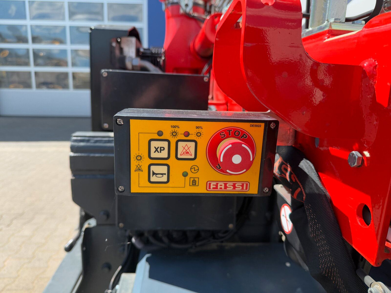 Kamion sa dizalicom Mercedes-Benz ATEGO 818 4x2 Euro 6 Kipper Kran FASSI F65B.0.22: slika 29