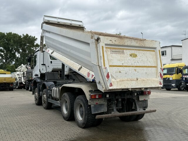 Mercedes-Benz Arocs 4145 8x8 Muldenkipper MEILLER - Istovarivač: slika 2 Mercedes-Benz Arocs 4145 8x8 Muldenkipper MEILLER - Istovarivač: slika 2