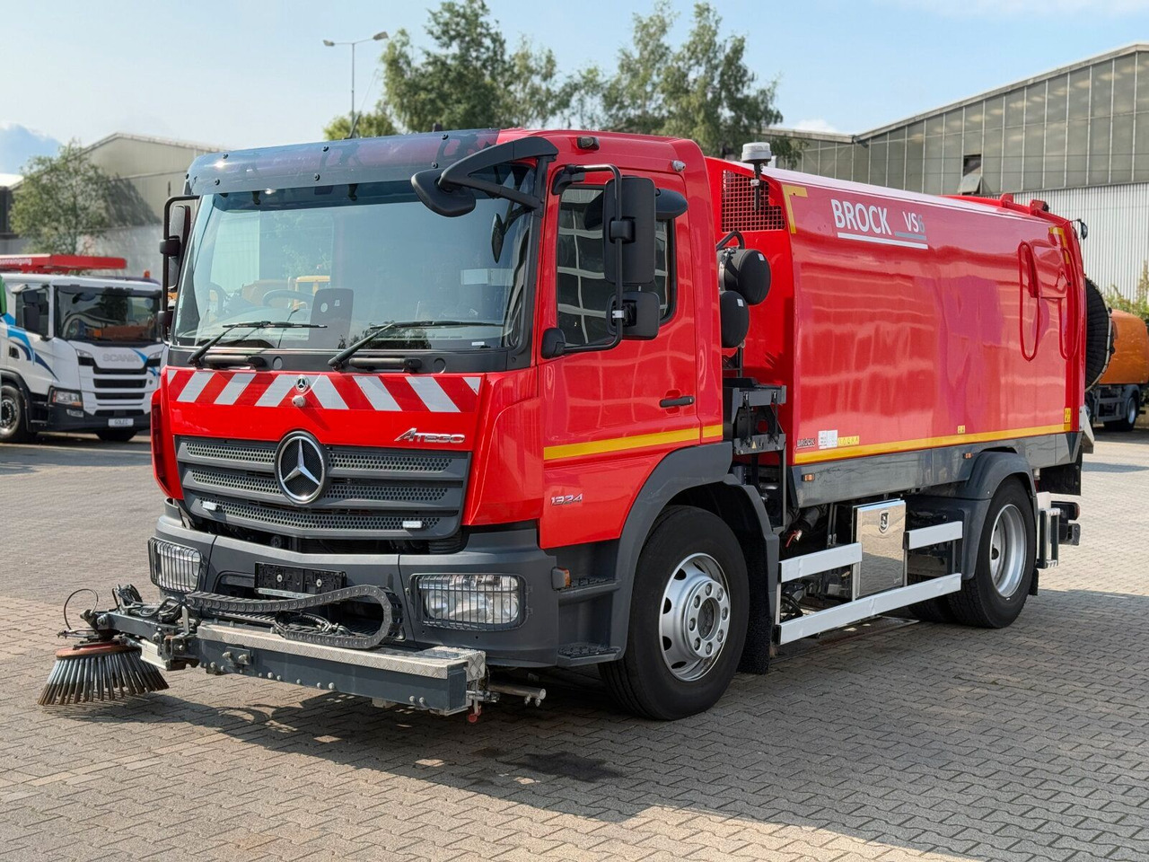 Mercedes-Benz Atego 1324 4x2 Kehrmaschine BROCK HD Anlage - Autočistilica: slika 2 Mercedes-Benz Atego 1324 4x2 Kehrmaschine BROCK HD Anlage - Autočistilica: slika 2