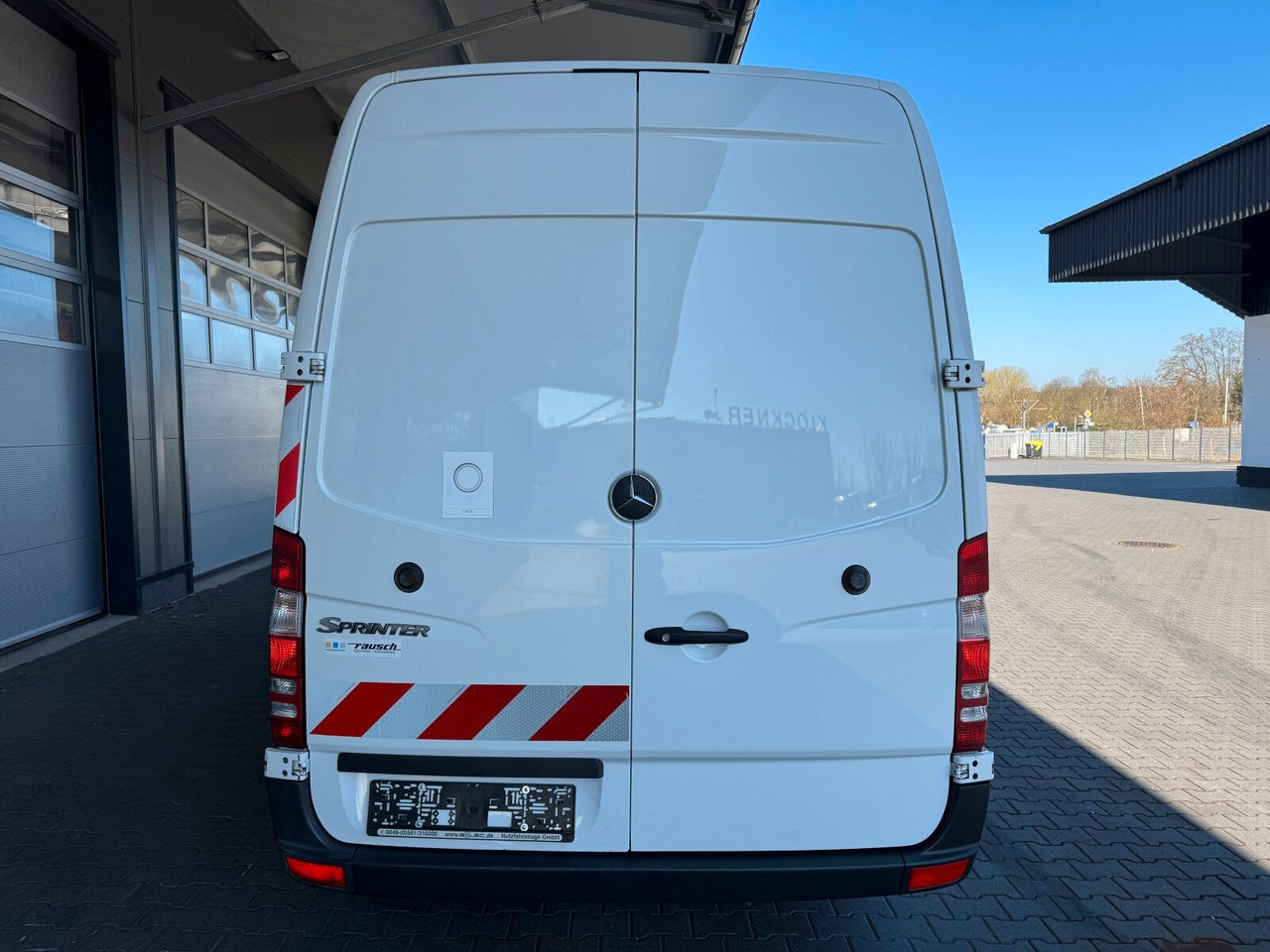 Mercedes-Benz Sprinter MB TV-Fzg mit Rausch Inspektion Einheit - Vakuumska cisterna: slika 4 Mercedes-Benz Sprinter MB TV-Fzg mit Rausch Inspektion Einheit - Vakuumska cisterna: slika 4