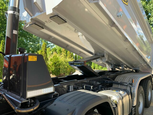 Scania P 420 8x4 Kipper Meiller 18,5m3 Euro 6 - Istovarivač: slika 4 Scania P 420 8x4 Kipper Meiller 18,5m3 Euro 6 - Istovarivač: slika 4