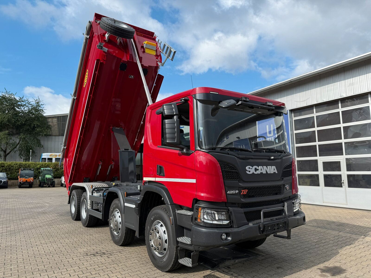 Scania P 420 8x4 Kipper Meiller Euro 6 - Istovarivač: slika 2 Scania P 420 8x4 Kipper Meiller Euro 6 - Istovarivač: slika 2