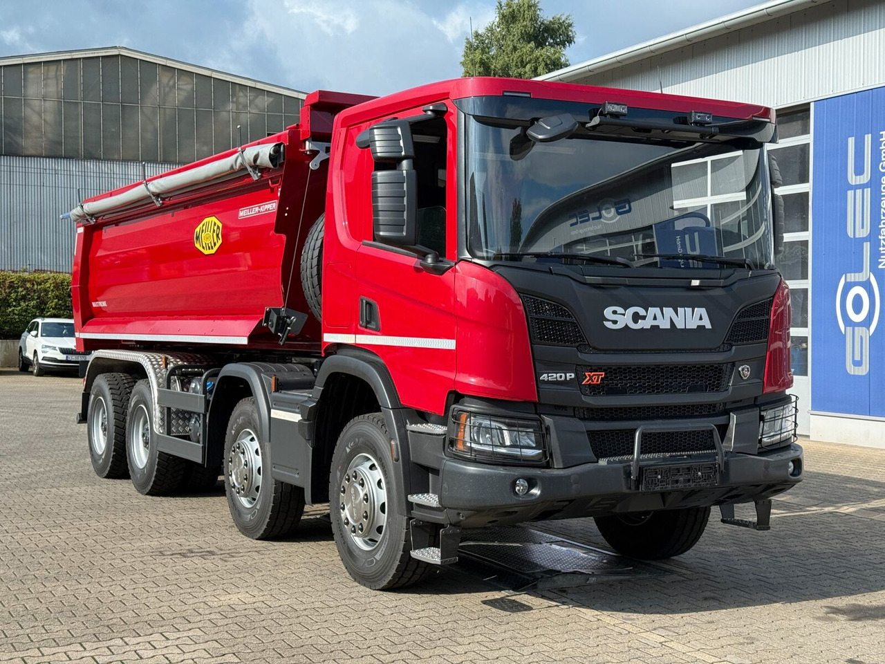 Scania P 420 8x4 Kipper Meiller Euro 6 - Kamion za utovaranje kontejnera: slika 1 Scania P 420 8x4 Kipper Meiller Euro 6 - Kamion za utovaranje kontejnera: slika 1