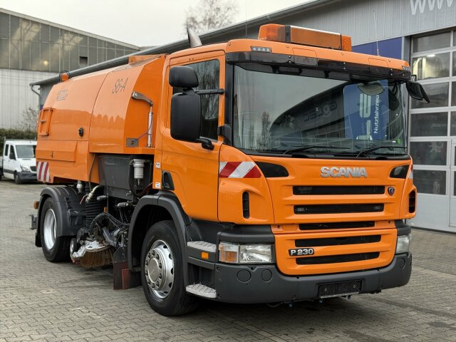 Scania P230 Kehrmaschine Johnston VT605- 6 M³ - Autočistilica: slika 1 Scania P230 Kehrmaschine Johnston VT605- 6 M³ - Autočistilica: slika 1
