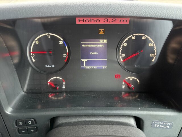 Scania P230 Kehrmaschine Johnston VT605- 6 M³ - Autočistilica: slika 3 Scania P230 Kehrmaschine Johnston VT605- 6 M³ - Autočistilica: slika 3