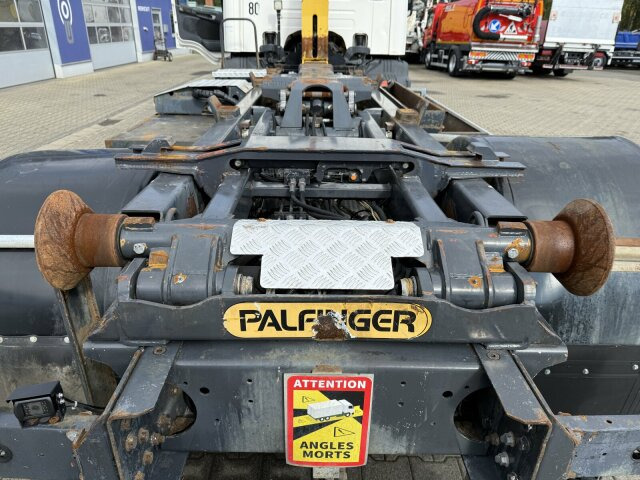 Scania P280 4x2 Abrollkipper Palfinger Knickhaken T15A - Kamion sa hidrauličnom kukom: slika 5 Scania P280 4x2 Abrollkipper Palfinger Knickhaken T15A - Kamion sa hidrauličnom kukom: slika 5