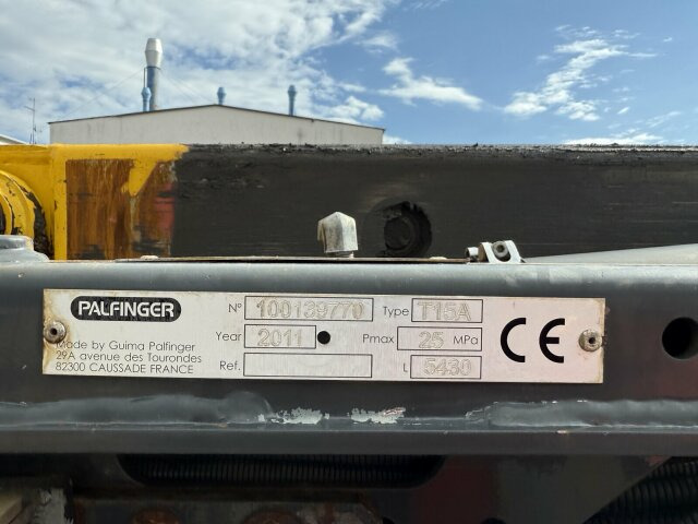 Scania P280 4x2 Abrollkipper Palfinger Knickhaken T15A - Kamion sa hidrauličnom kukom: slika 3 Scania P280 4x2 Abrollkipper Palfinger Knickhaken T15A - Kamion sa hidrauličnom kukom: slika 3