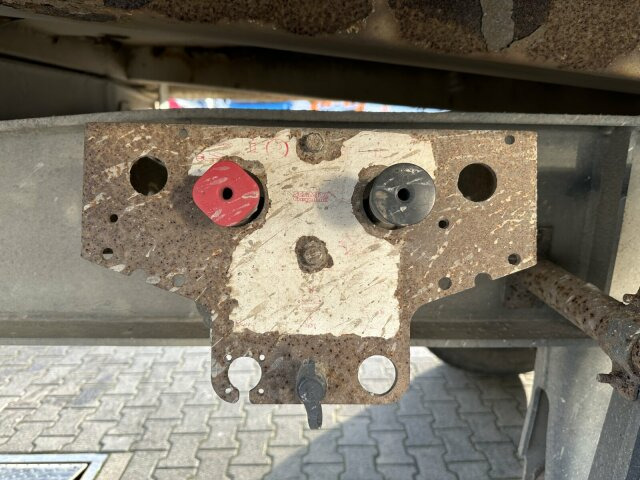 Schmitz Cargobull Gotha ZKD 18 Tandem Kipper Anhänger 2 Achse - Prikolica istovarivača: slika 2 Schmitz Cargobull Gotha ZKD 18 Tandem Kipper Anhänger 2 Achse - Prikolica istovarivača: slika 2