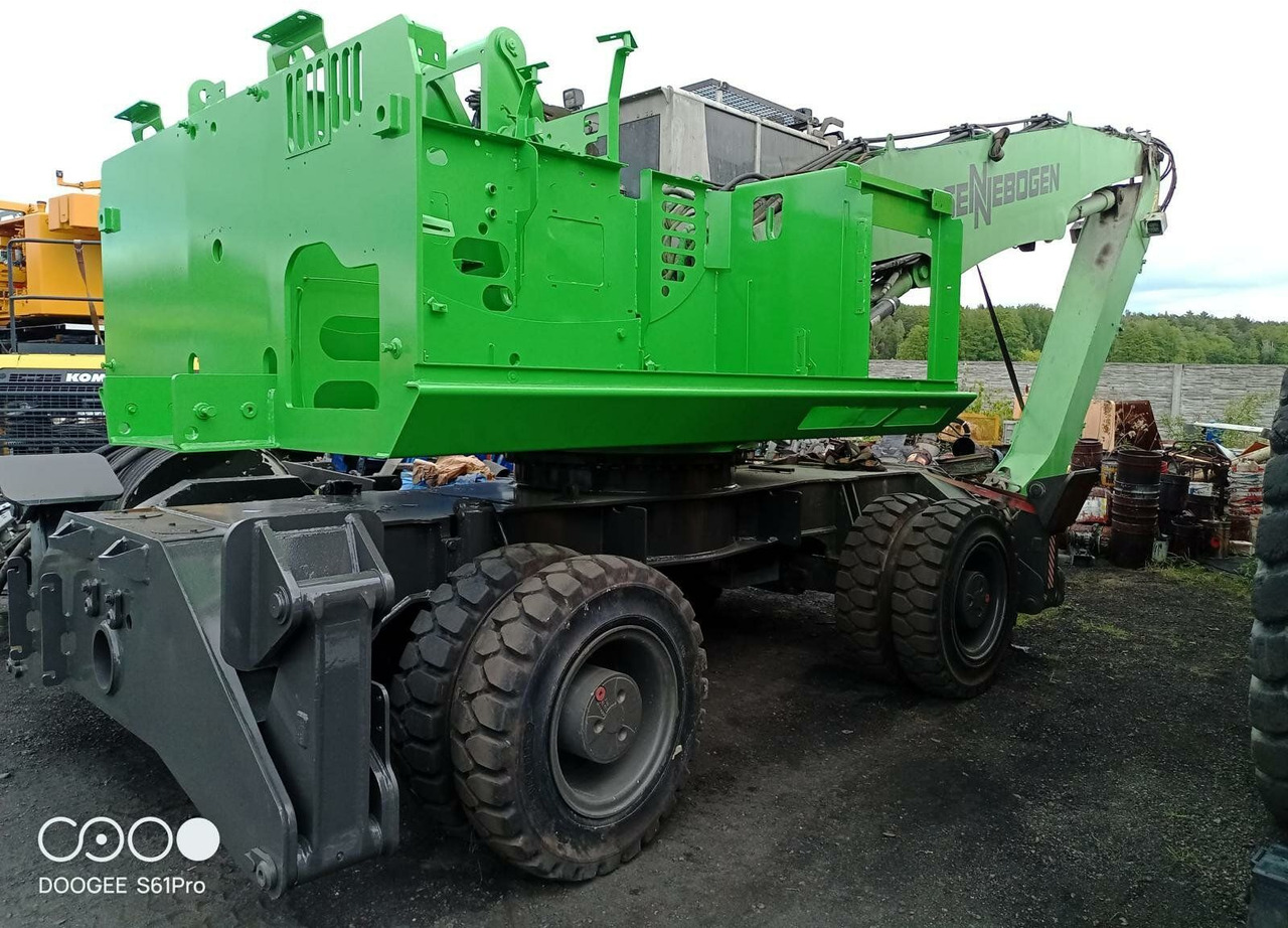 Sennebogen 818-E Umschlagbagger - 83 Ton - mit Greifer - Bager točkaš: slika 3 Sennebogen 818-E Umschlagbagger - 83 Ton - mit Greifer - Bager točkaš: slika 3