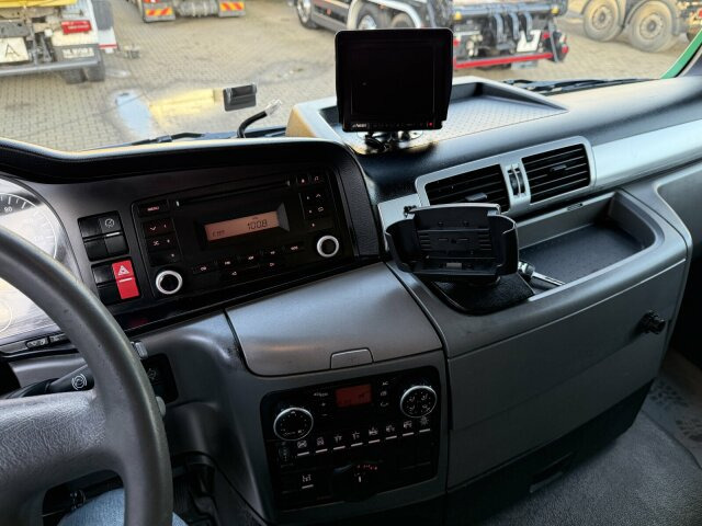 MAN TGS 18.440 4x4H Eur 5 Sattelzugmaschine - Tegljač: slika 4 MAN TGS 18.440 4x4H Eur 5 Sattelzugmaschine - Tegljač: slika 4