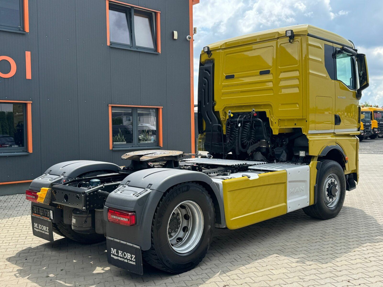 MAN TGX 18.470 4x4H SZM - Kipphyd. Euro 6 *Kippaufl. - Tegljač: slika 5 MAN TGX 18.470 4x4H SZM - Kipphyd. Euro 6 *Kippaufl. - Tegljač: slika 5