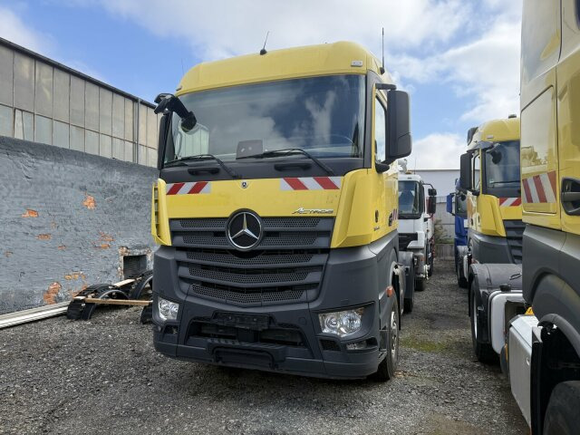 Mercedes-Benz ACTROS 1846 4x4 HAD Eur 6 Kipphydraulik Retarder - Tegljač: slika 1 Mercedes-Benz ACTROS 1846 4x4 HAD Eur 6 Kipphydraulik Retarder - Tegljač: slika 1