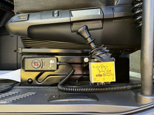 Mercedes-Benz ACTROS 1846 4x4 HAD Eur 6 Kipphydraulik Retarder - Tegljač: slika 5 Mercedes-Benz ACTROS 1846 4x4 HAD Eur 6 Kipphydraulik Retarder - Tegljač: slika 5