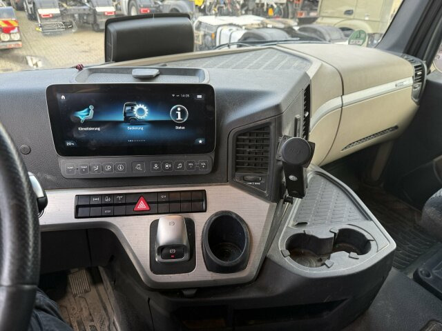 Mercedes-Benz ACTROS 1846 4x4 HAD Euro 6 Kipphydraulik - Tegljač: slika 3 Mercedes-Benz ACTROS 1846 4x4 HAD Euro 6 Kipphydraulik - Tegljač: slika 3