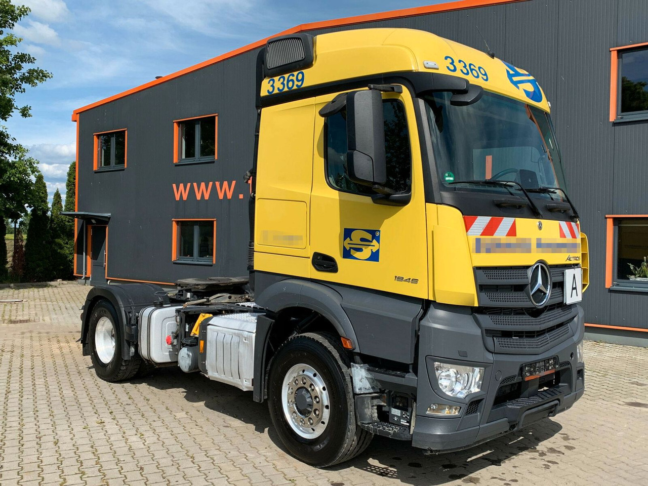 Mercedes-Benz AROCS 1846 4x4 HAD Euro 6 Kipphydraulik - Tegljač: slika 1 Mercedes-Benz AROCS 1846 4x4 HAD Euro 6 Kipphydraulik - Tegljač: slika 1