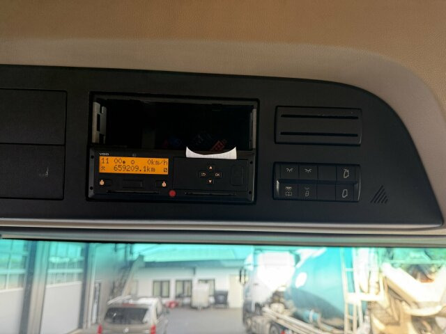 Mercedes-Benz Actros 1845 SZM 4x2 Retarder Kipph. - Tegljač: slika 3 Mercedes-Benz Actros 1845 SZM 4x2 Retarder Kipph. - Tegljač: slika 3