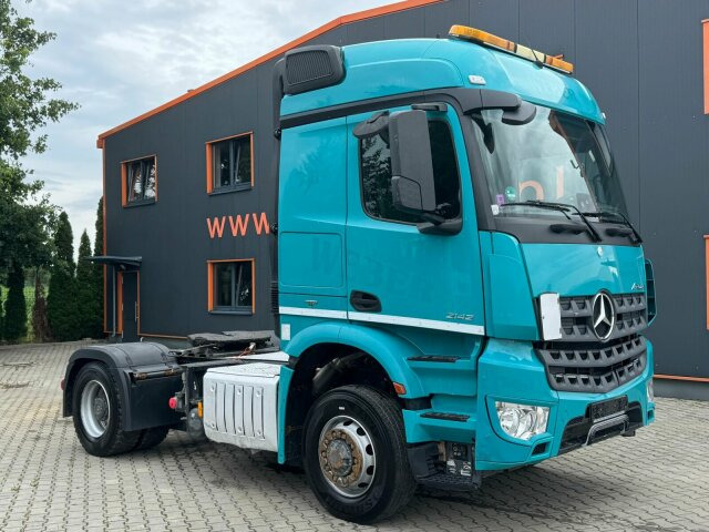 Mercedes-Benz Arocs 2142 4x4H SZM Euro 6 Kipphydraulik - Tegljač: slika 1 Mercedes-Benz Arocs 2142 4x4H SZM Euro 6 Kipphydraulik - Tegljač: slika 1