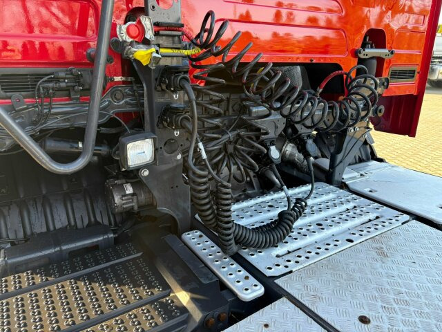 Scania R460 4x2 SZM Kipphydraulik Blatt/ Luft Retarder - Tegljač: slika 3 Scania R460 4x2 SZM Kipphydraulik Blatt/ Luft Retarder - Tegljač: slika 3