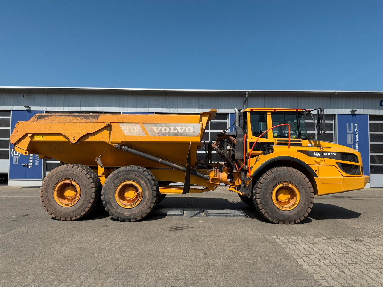 Volvo A25G Dumper 10.066 h Baujahr 2021 - Zglobni kiper: slika 3 Volvo A25G Dumper 10.066 h Baujahr 2021 - Zglobni kiper: slika 3