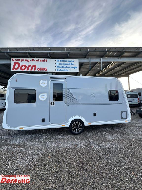 Knaus Azur 500 FU ehem. Messefahrzeug Knaus Azur 500 FU ehem. Messefahrzeug - Kamp prikolica: slika 1 Knaus Azur 500 FU ehem. Messefahrzeug Knaus Azur 500 FU ehem. Messefahrzeug - Kamp prikolica: slika 1