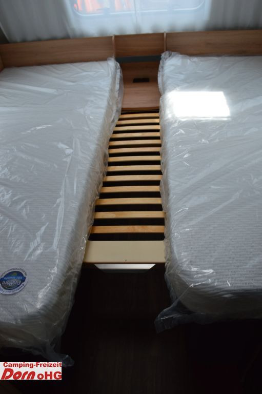 Kamp prikolica Knaus Sport 460 EU Auflastung 1800 kg: slika 12 Kamp prikolica Knaus Sport 460 EU Auflastung 1800 kg: slika 12