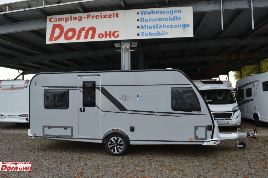 Knaus Südwind 500 FU 60 Years Gas Paket Knaus Südwind 500 FU 60 Years Gas Paket - Kamp prikolica: slika 1 Knaus Südwind 500 FU 60 Years Gas Paket Knaus Südwind 500 FU 60 Years Gas Paket - Kamp prikolica: slika 1
