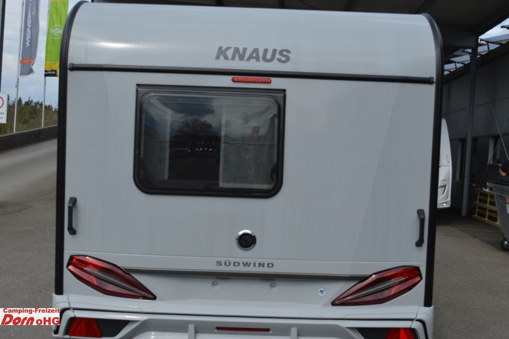 Knaus Südwind 500 UF 60 YEARS Alde Warmwasserheizung - Kamp prikolica: slika 3 Knaus Südwind 500 UF 60 YEARS Alde Warmwasserheizung - Kamp prikolica: slika 3