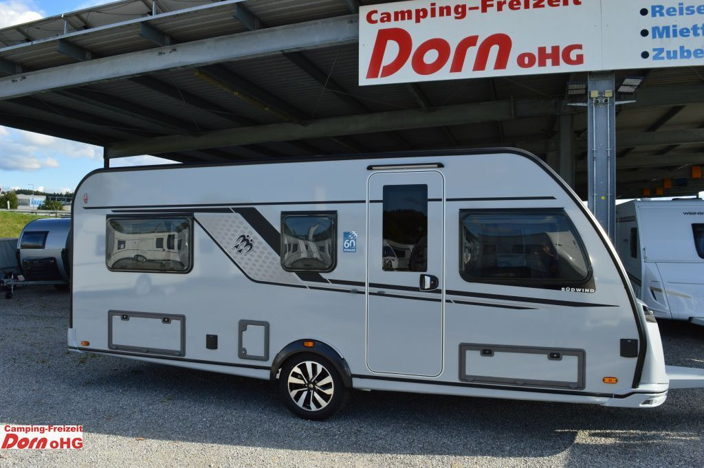 Knaus Südwind 540 UE 60 YEARS Elektrische Fußbodenerwä - Kamp prikolica: slika 1 Knaus Südwind 540 UE 60 YEARS Elektrische Fußbodenerwä - Kamp prikolica: slika 1