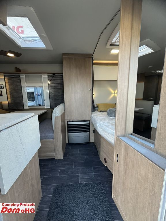 Kamp prikolica novi Tabbert Senara 620 DMK 2,5 elektrische Fußbodenerwärmung Tabbert Senara 620 DMK 2,5 elektrische Fußbodenerwärmung: slika 12 Kamp prikolica novi Tabbert Senara 620 DMK 2,5 elektrische Fußbodenerwärmung Tabbert Senara 620 DMK 2,5 elektrische Fußbodenerwärmung: slika 12