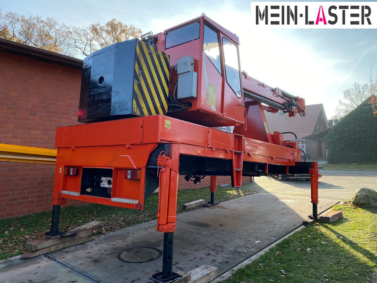 Mercedes-Benz Palfinger PK 680 TK 26,7 m-max.2.410 kg -Funk FB - Kamion sa dizalicom: slika 2 Mercedes-Benz Palfinger PK 680 TK 26,7 m-max.2.410 kg -Funk FB - Kamion sa dizalicom: slika 2