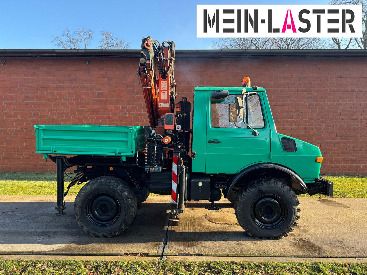 Unimog U 1200 Atlas 75.2 Kran 14 m Funk FB *1. Hand - Kamion sa dizalicom, Istovarivač: slika 5 Unimog U 1200 Atlas 75.2 Kran 14 m Funk FB *1. Hand - Kamion sa dizalicom, Istovarivač: slika 5