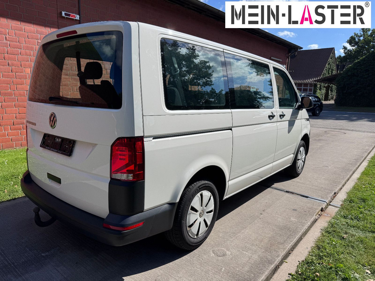 Volkswagen T6 2.0 tdi Standheizung Navigation AHK TÜV 5-27 - Putnički kombi: slika 5 Volkswagen T6 2.0 tdi Standheizung Navigation AHK TÜV 5-27 - Putnički kombi: slika 5