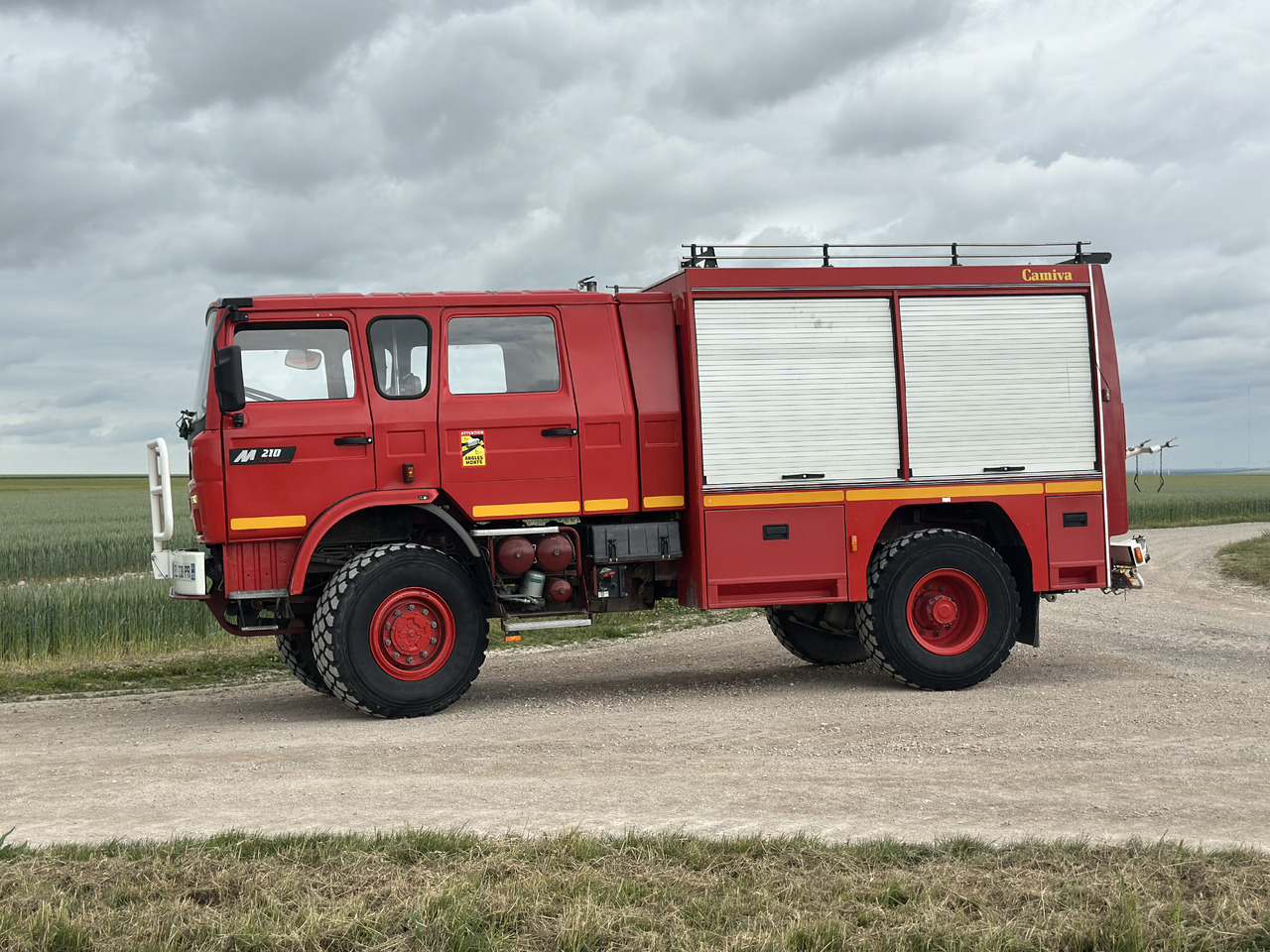RENAULT M210 - Kamion cisterna: slika 3 RENAULT M210 - Kamion cisterna: slika 3