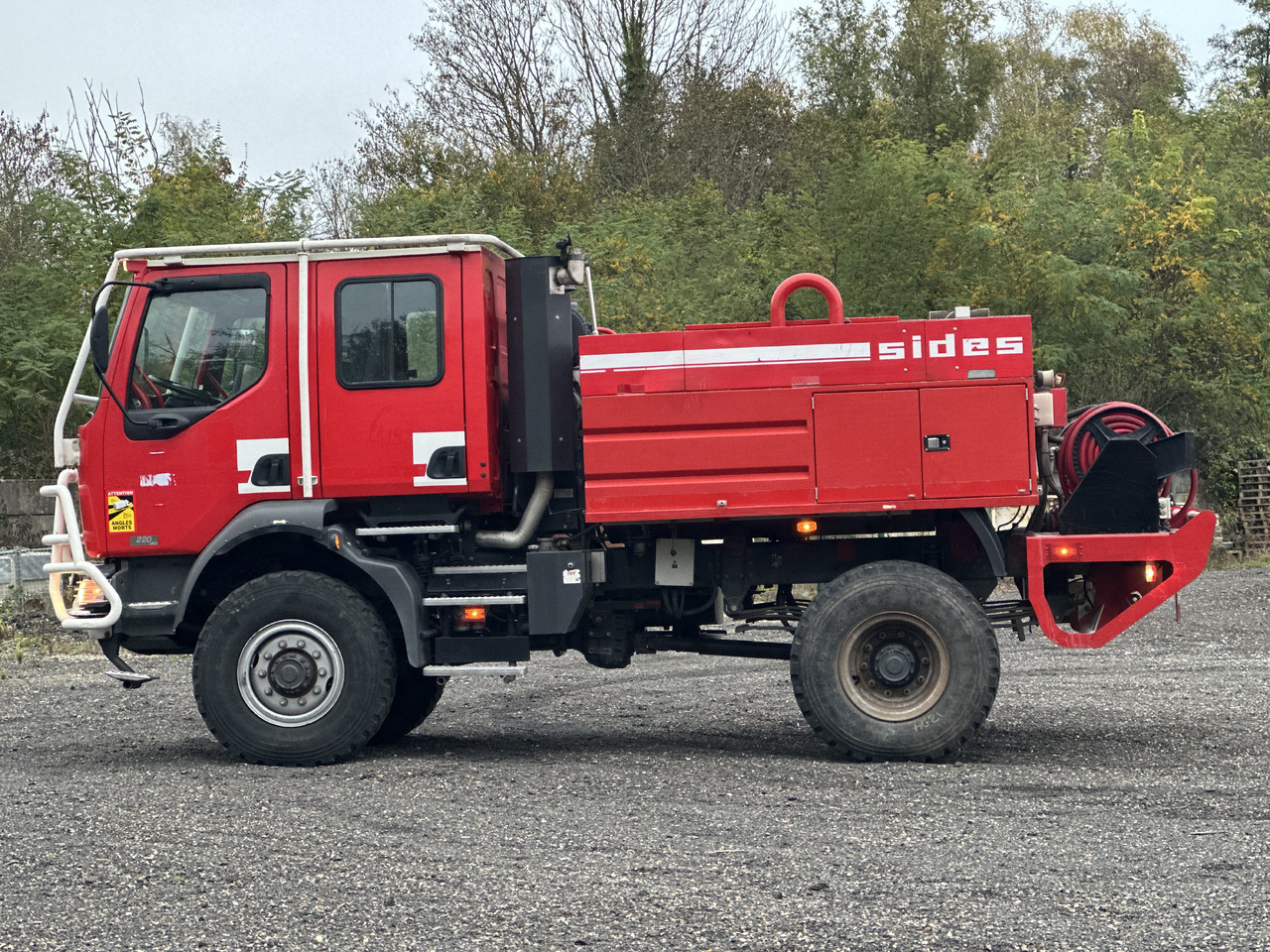 RENAULT Midlum 220 4x4 - Vatrogasni kamion: slika 3 RENAULT Midlum 220 4x4 - Vatrogasni kamion: slika 3