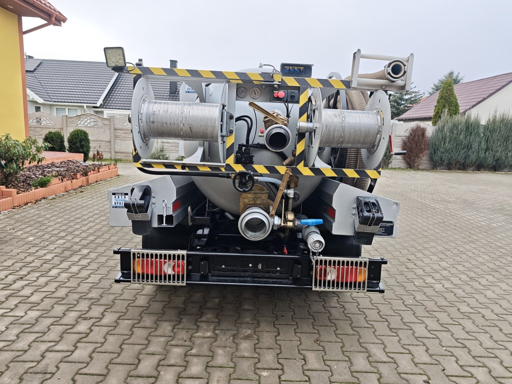 Vakuumska cisterna Renault Maxity Kanalreiniger Hydrocureur Saugwagen: slika 10 Vakuumska cisterna Renault Maxity Kanalreiniger Hydrocureur Saugwagen: slika 10