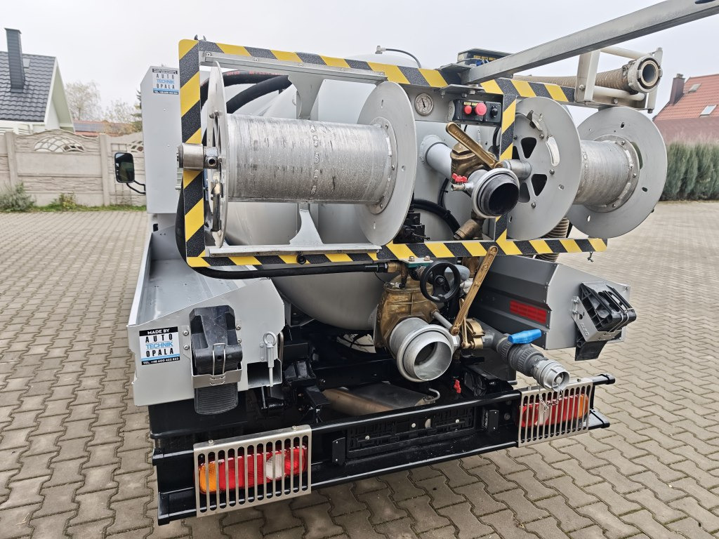 Vakuumska cisterna Renault Maxity Kanalreiniger Hydrocureur Saugwagen: slika 41 Vakuumska cisterna Renault Maxity Kanalreiniger Hydrocureur Saugwagen: slika 41