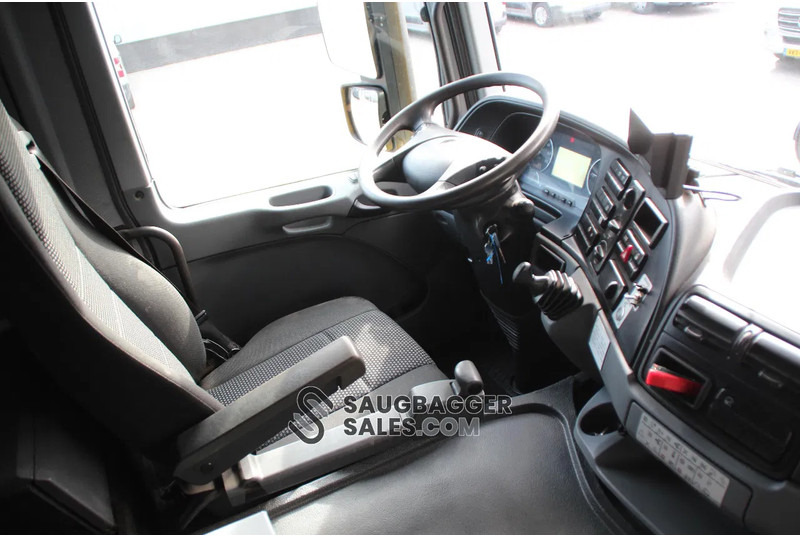 Vakuumska cisterna Mercedes-Benz Actros 4148 RIVARD EXVAC Suction Excavator: slika 13