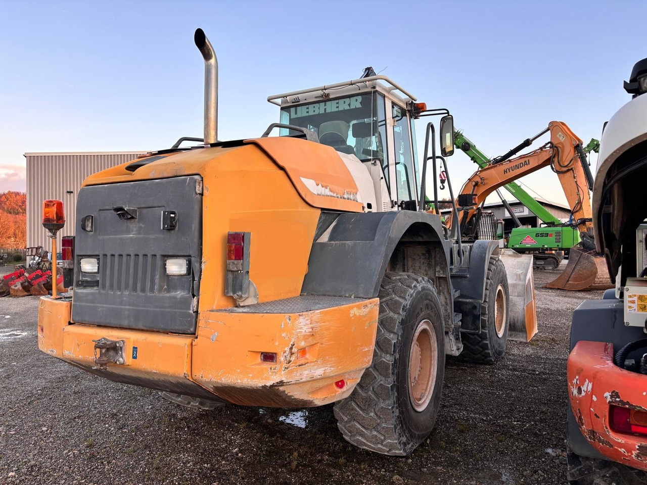 Liebherr L544 - Utovarivač točkaš: slika 3 Liebherr L544 - Utovarivač točkaš: slika 3