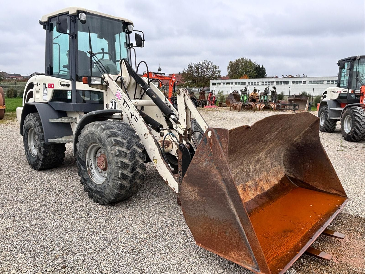 Terex TL 80 - Utovarivač točkaš: slika 2 Terex TL 80 - Utovarivač točkaš: slika 2