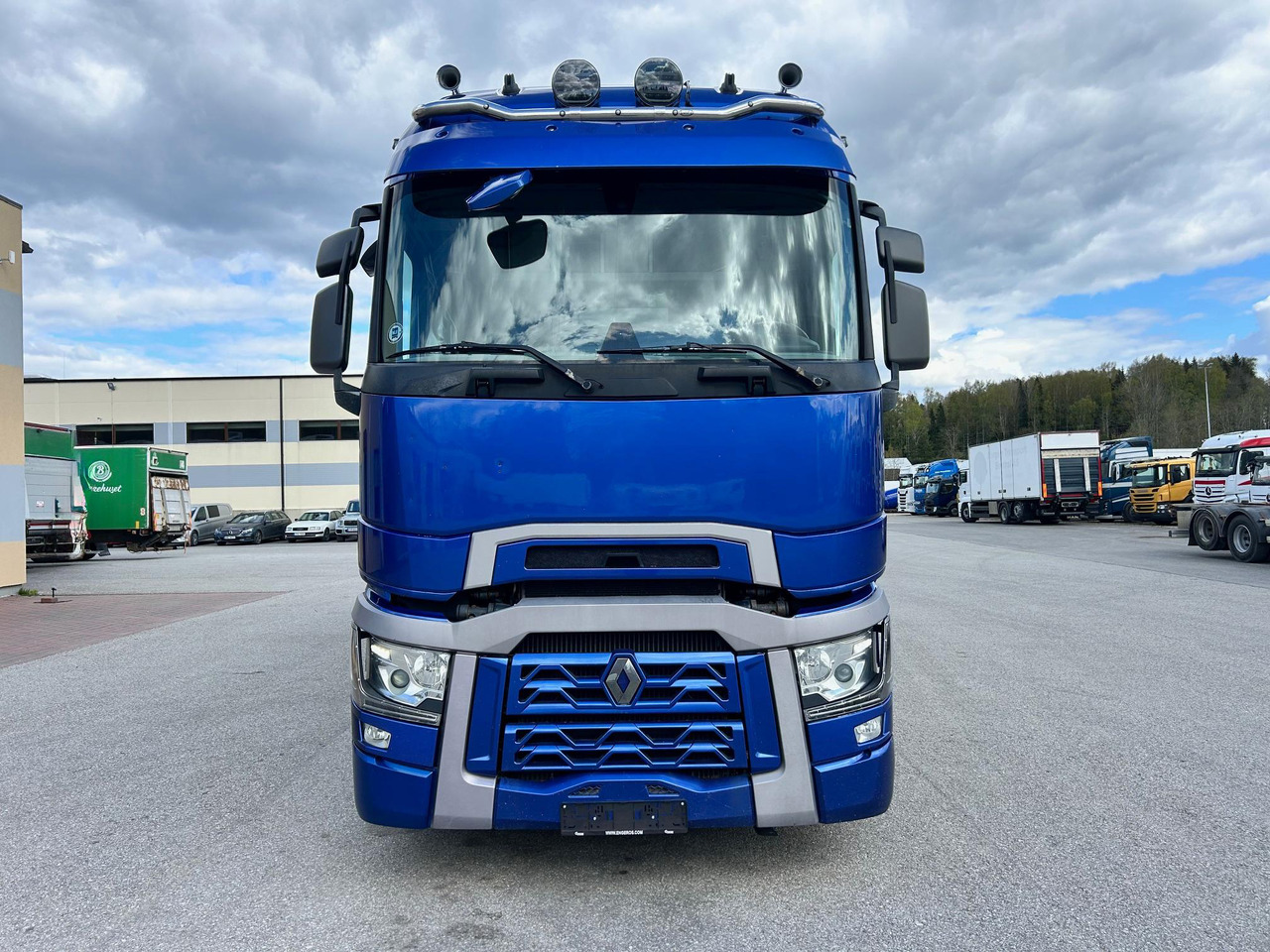 RENAULT T520 - Kamion sa zatvorenim sandukom: slika 3 RENAULT T520 - Kamion sa zatvorenim sandukom: slika 3