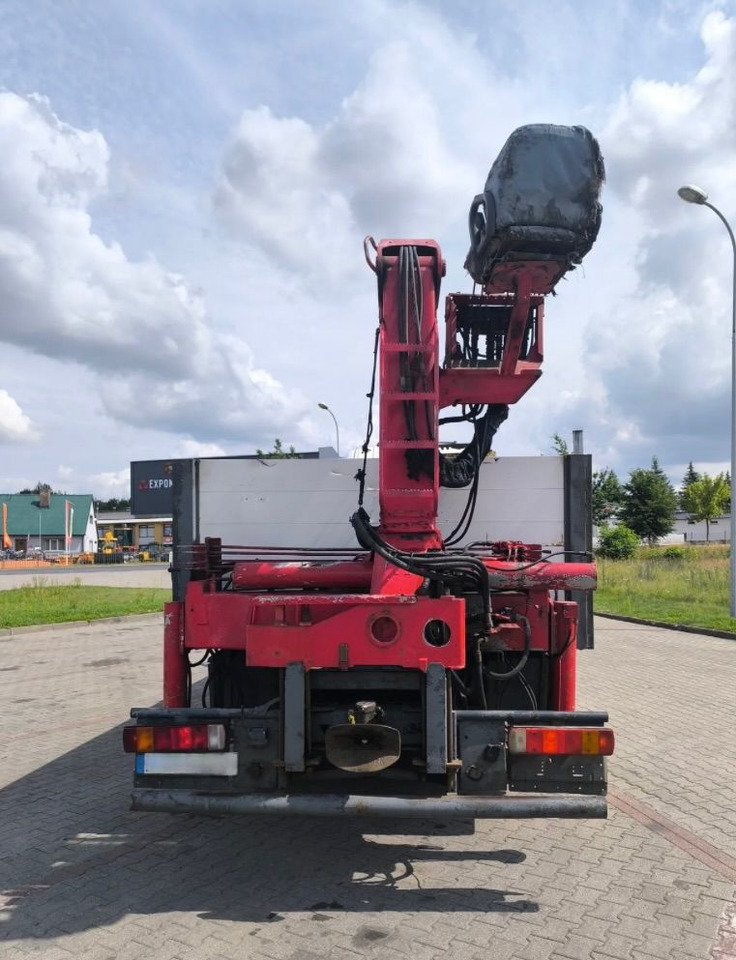 Kamion sa tovarnim sandukom, Kamion sa dizalicom SCANIA 144.460: slika 6