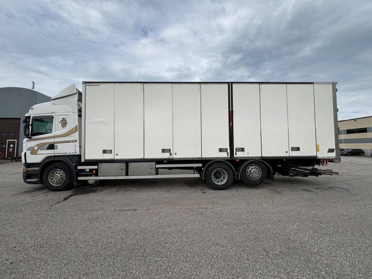SCANIA G340 - Kamion sa zatvorenim sandukom: slika 5 SCANIA G340 - Kamion sa zatvorenim sandukom: slika 5