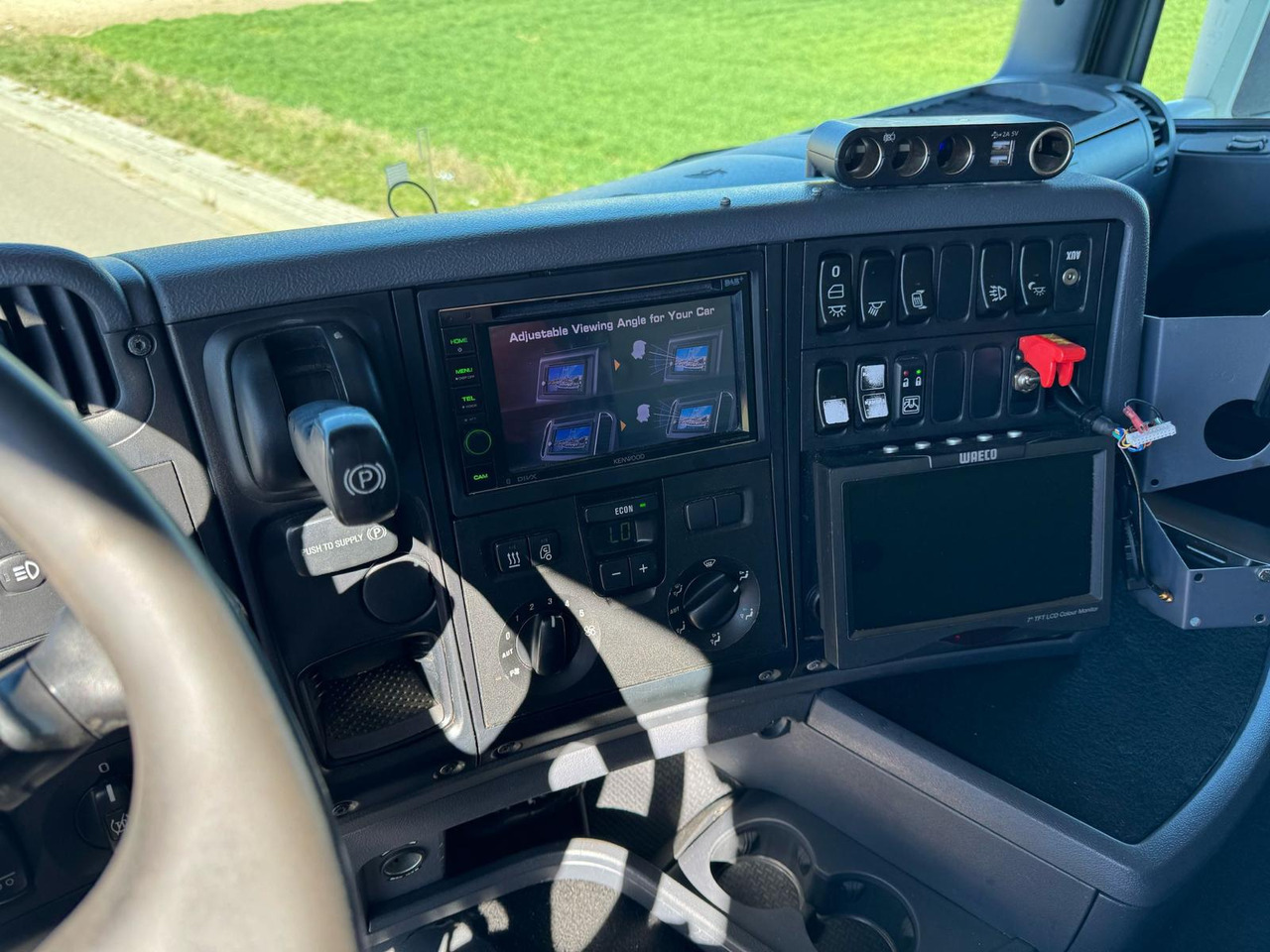 Izotermički kamion SCANIA G400: slika 9 Izotermički kamion SCANIA G400: slika 9