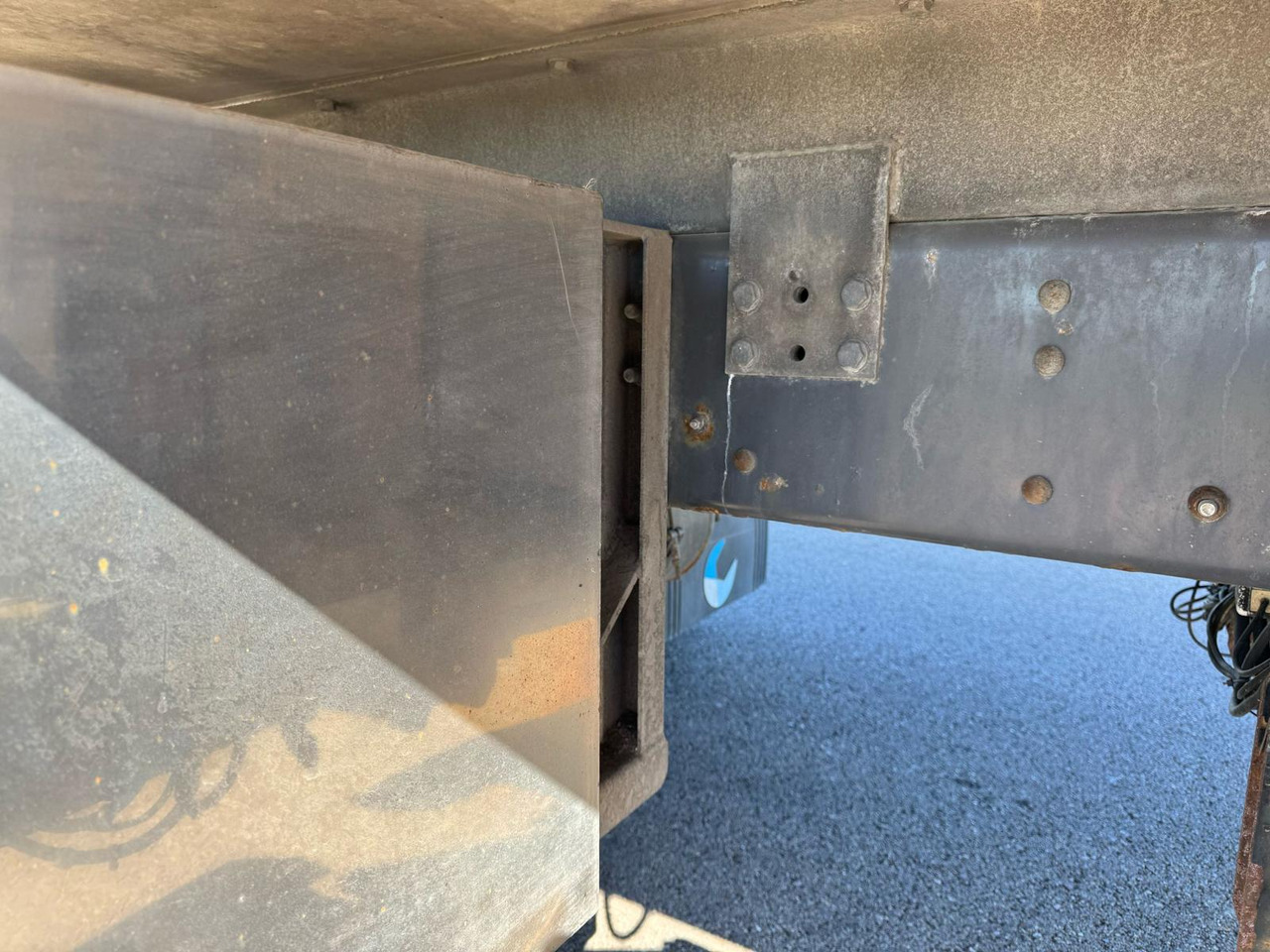 Izotermički kamion SCANIA G400: slika 30 Izotermički kamion SCANIA G400: slika 30