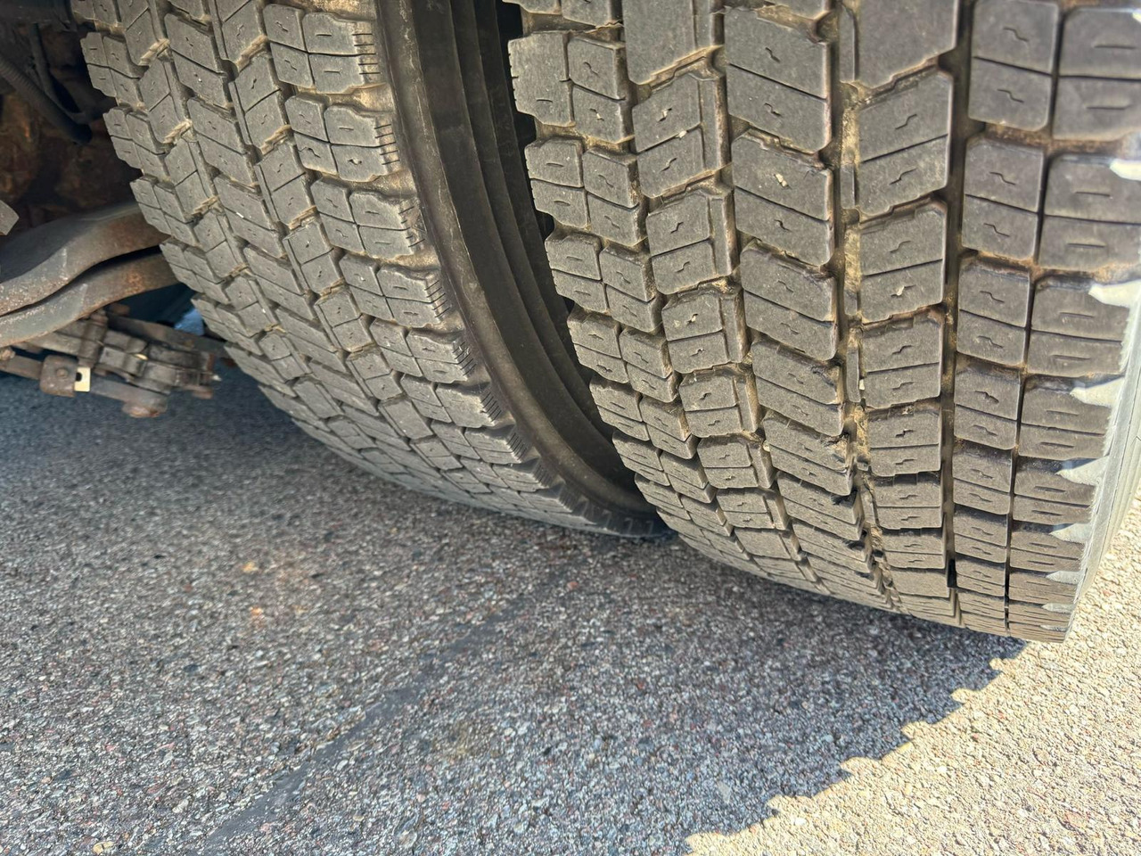 Izotermički kamion SCANIA G400: slika 34 Izotermički kamion SCANIA G400: slika 34