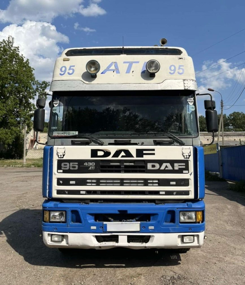 DAF ATI 95.430 - Tegljač: slika 2 DAF ATI 95.430 - Tegljač: slika 2