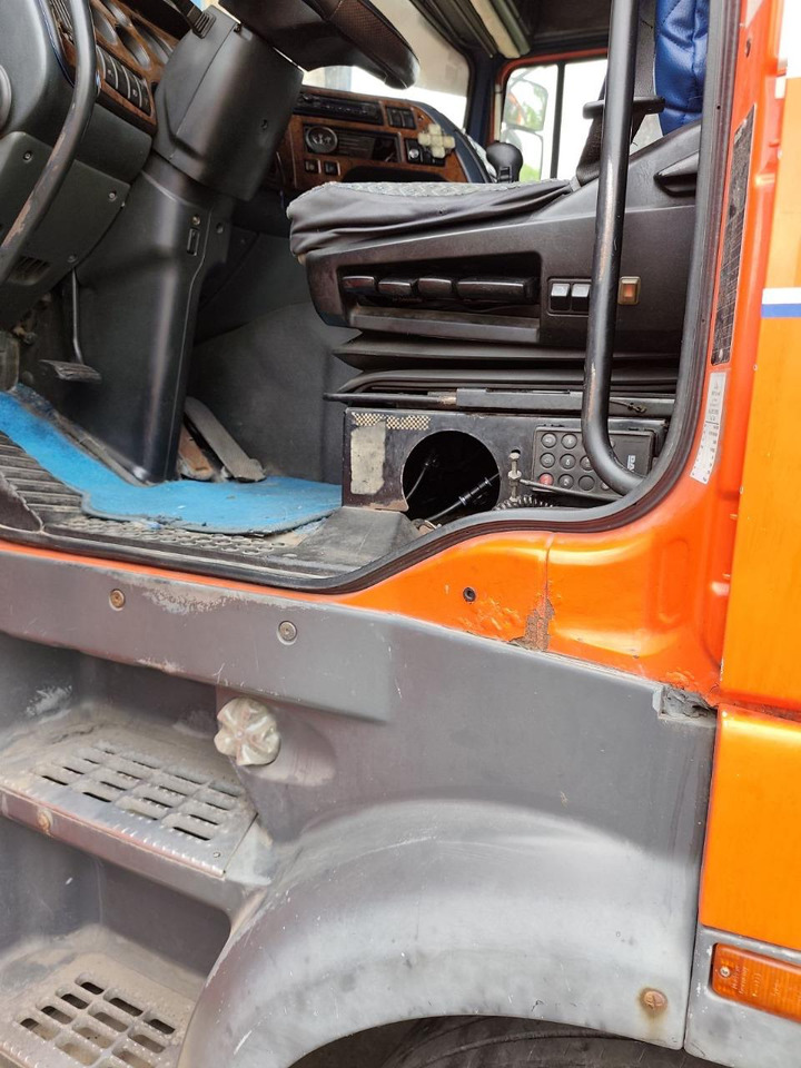 Tegljač DAF XF 95.430: slika 11
