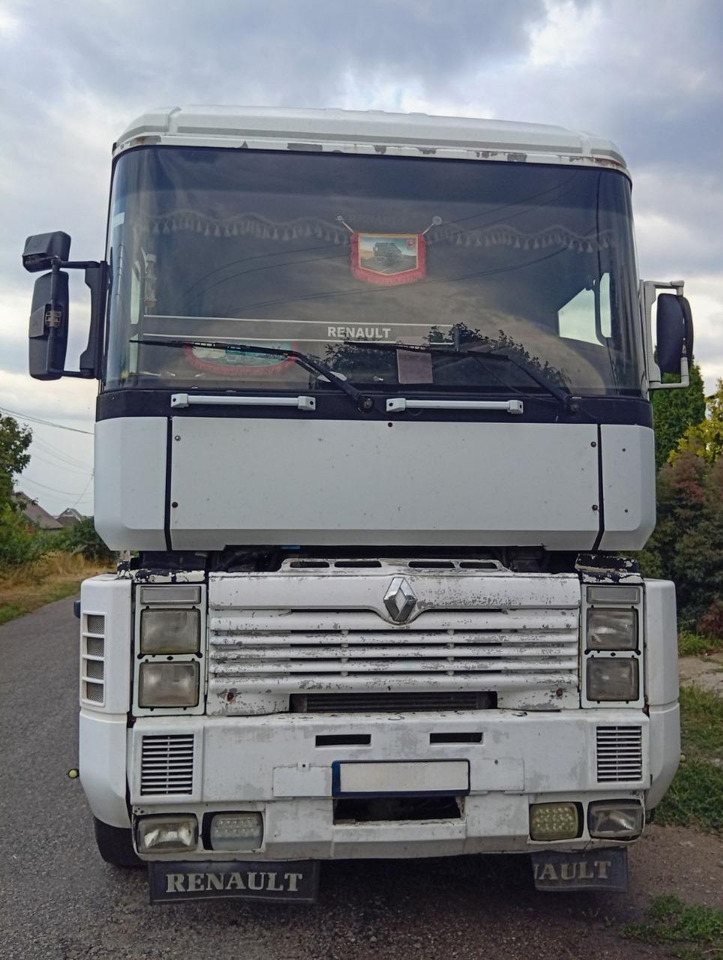 RENAULT Magnum 440 - Tegljač: slika 2 RENAULT Magnum 440 - Tegljač: slika 2