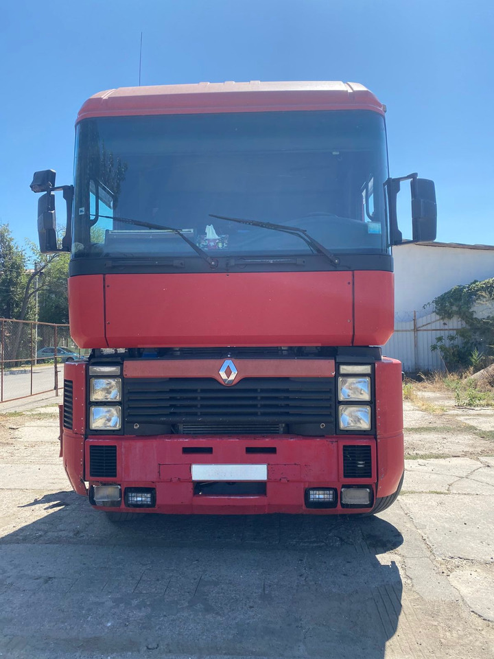 RENAULT Magnum 440 - Tegljač: slika 2 RENAULT Magnum 440 - Tegljač: slika 2